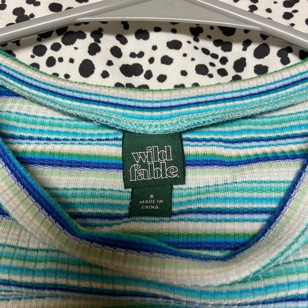 Cropped Tee - Picture 3 of 3